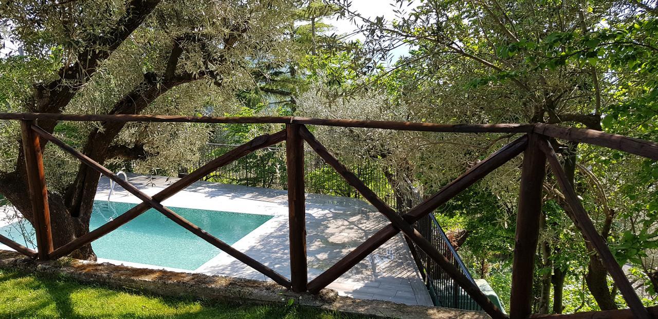 Villa Al Rifugio カーヴァ・デ・ティッレーニ エクステリア 写真