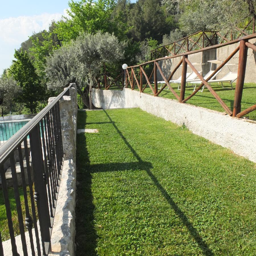 Villa Al Rifugio カーヴァ・デ・ティッレーニ エクステリア 写真