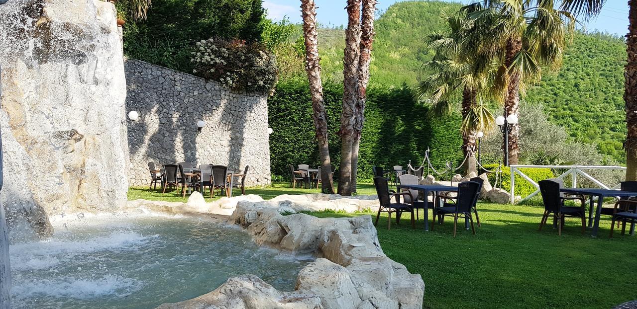 Villa Al Rifugio カーヴァ・デ・ティッレーニ エクステリア 写真