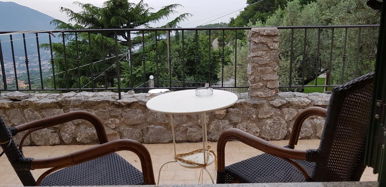 Villa Al Rifugio カーヴァ・デ・ティッレーニ エクステリア 写真