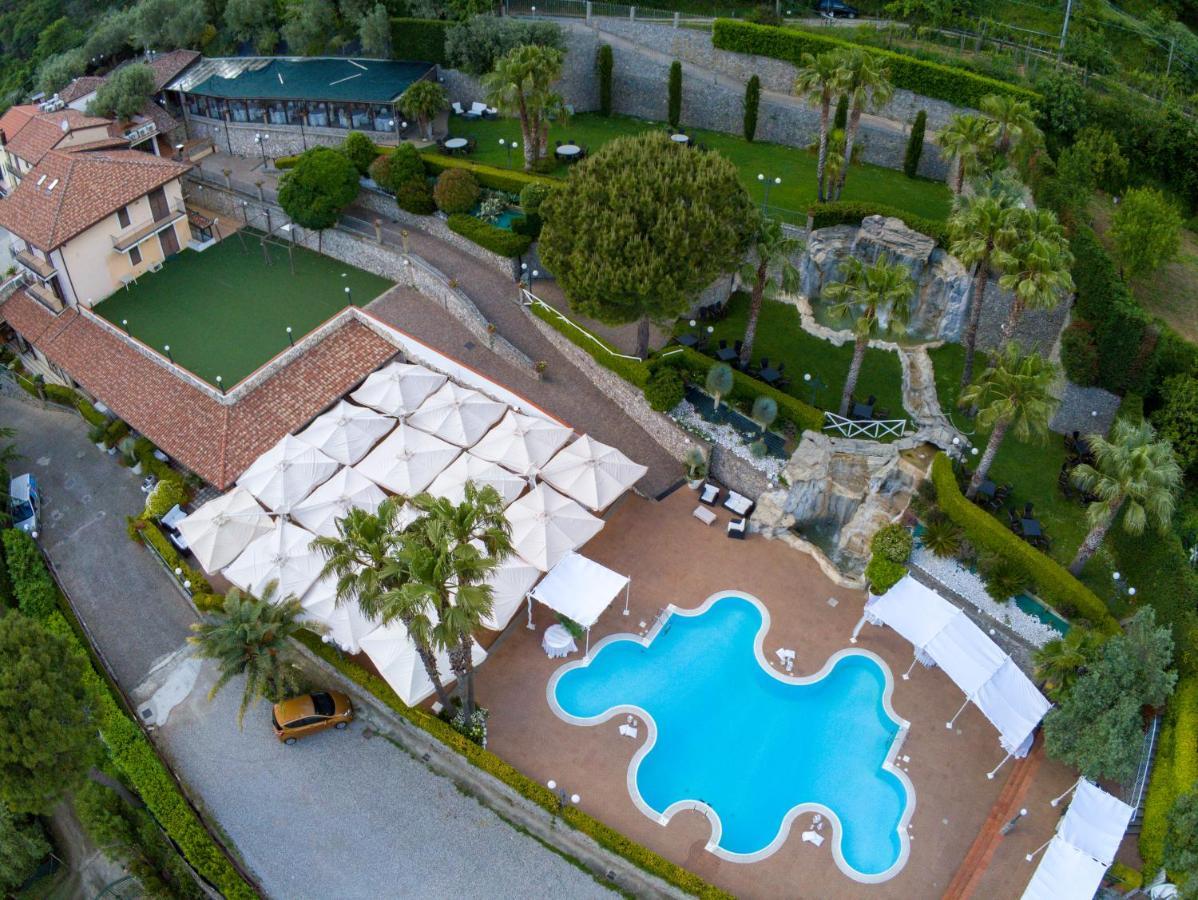 Villa Al Rifugio カーヴァ・デ・ティッレーニ エクステリア 写真